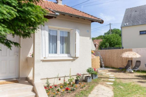 La maison du bonheur - CDG & parc des expos - piscine privée
